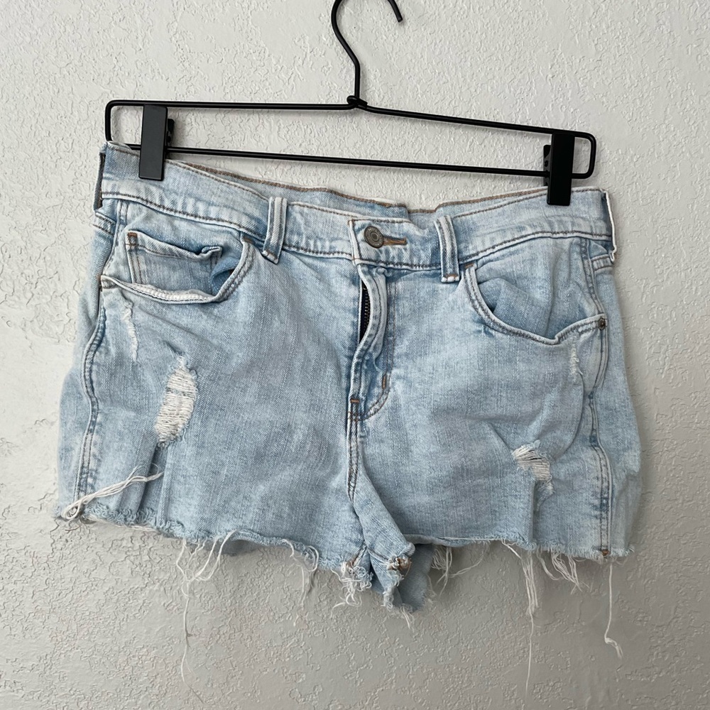 Old navy distressed boyfriend shorts